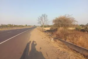 600 Yards Plot On Palwal- Aligarh Highway at Best Price property image 1 in Tappal thumbnail